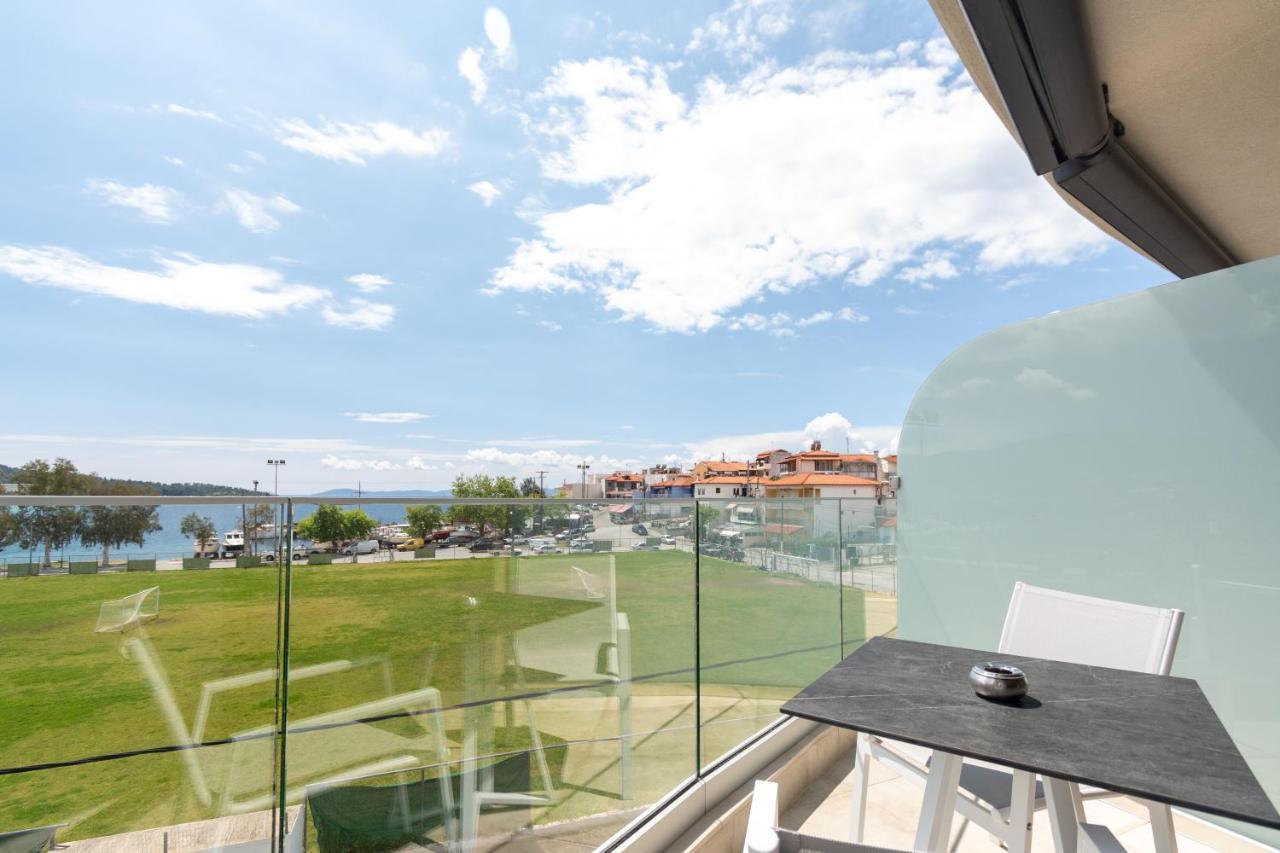 נאוס מרמרס Thetis Boutique Apartments מראה חיצוני תמונה
