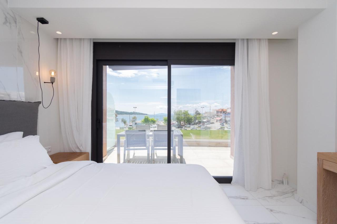 נאוס מרמרס Thetis Boutique Apartments מראה חיצוני תמונה