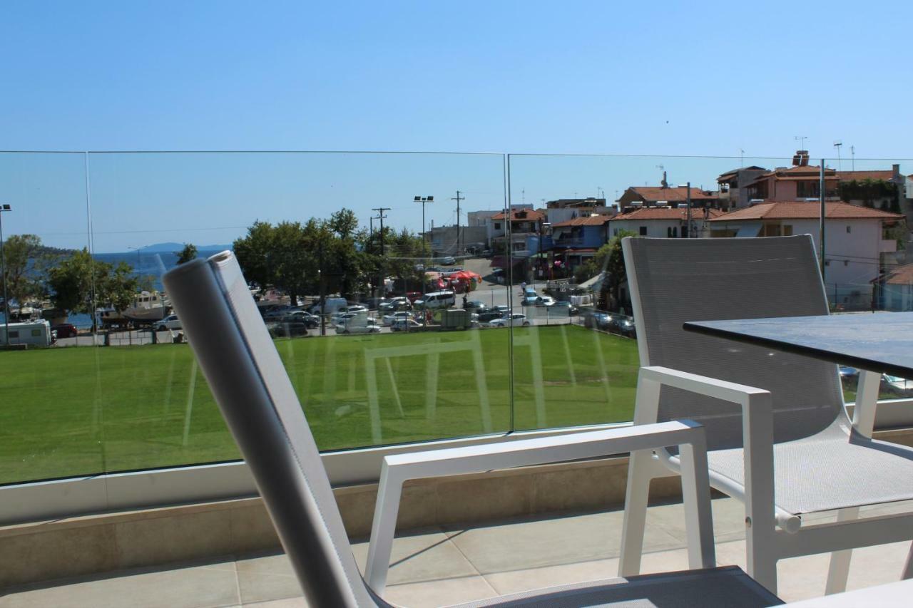 נאוס מרמרס Thetis Boutique Apartments מראה חיצוני תמונה